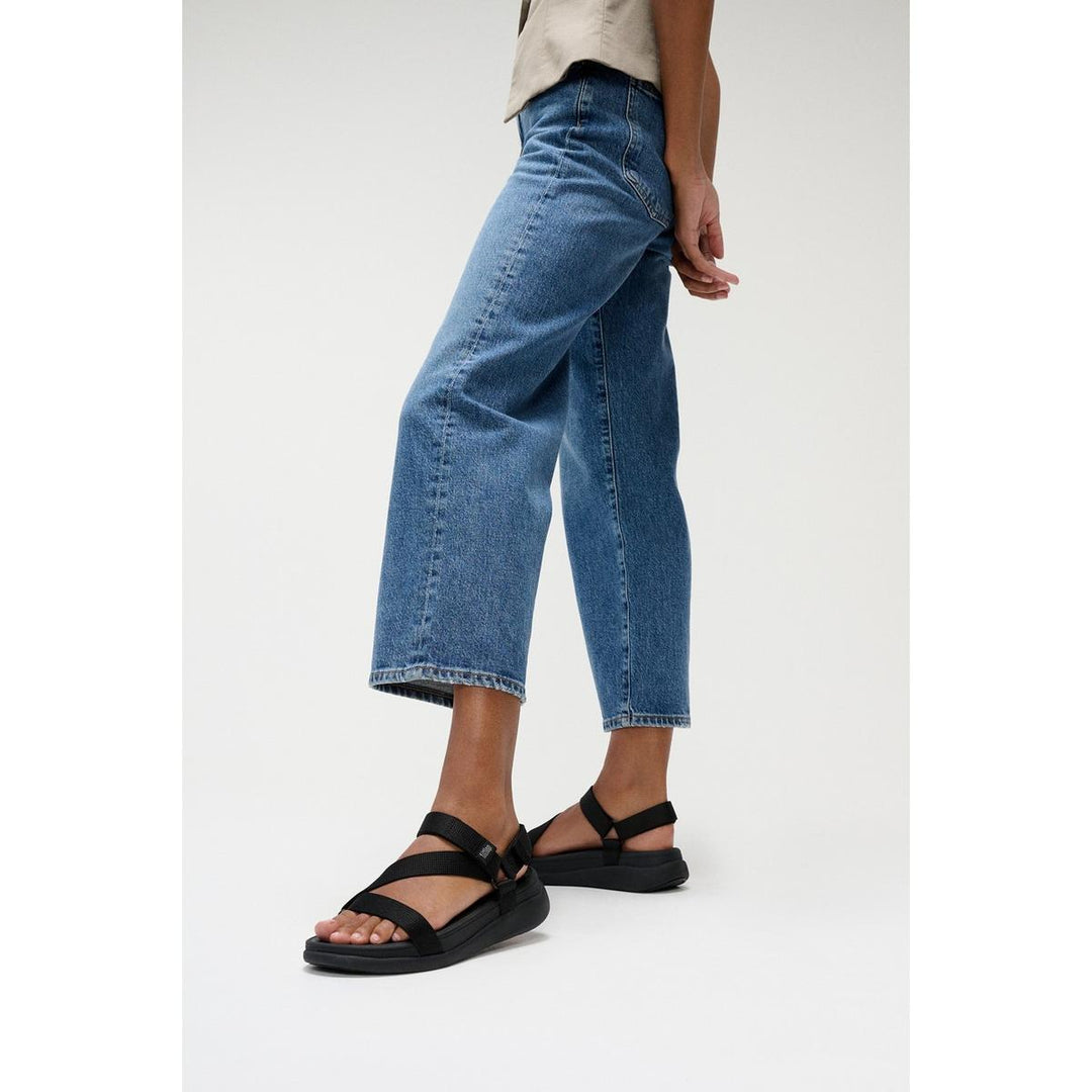 Fitflop Gen-FF T-Bar Sandal All Black