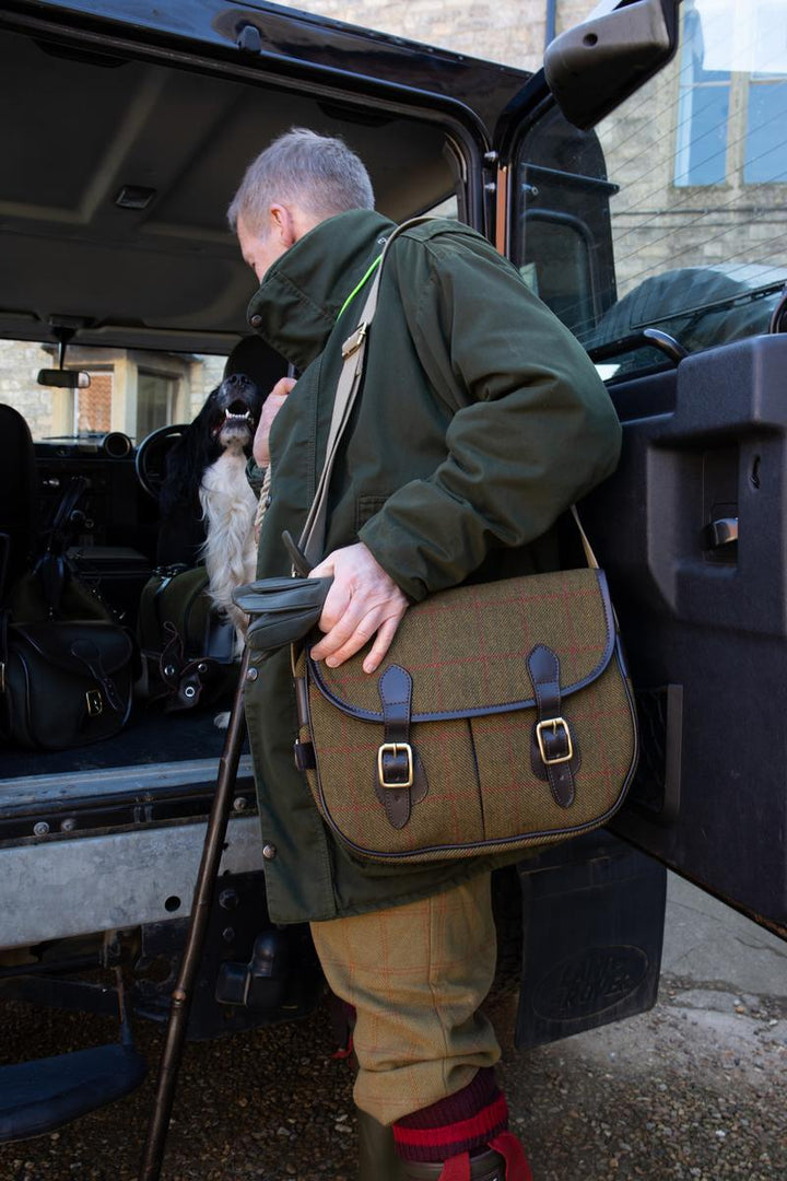 Parker-Hale Hambledon Tweed Messenger Carryall Bag – view 3
