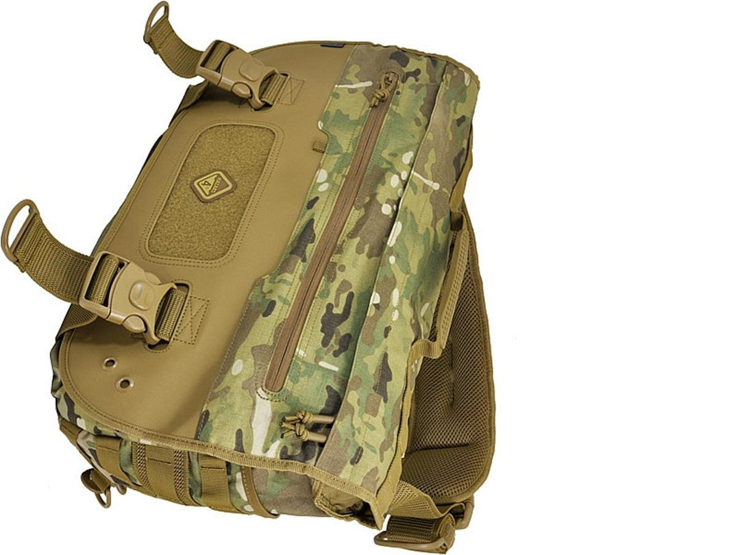 Hazard 4 DEFENSE COURIER DIAGONAL MESSENGER