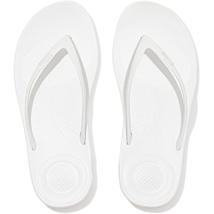 Fit Flop iQushion Ergonomic Flip Flops Urban White