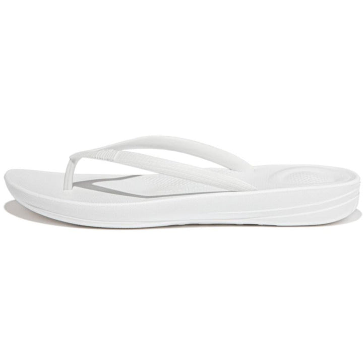 Fit Flop iQushion Ergonomic Flip Flops Urban White
