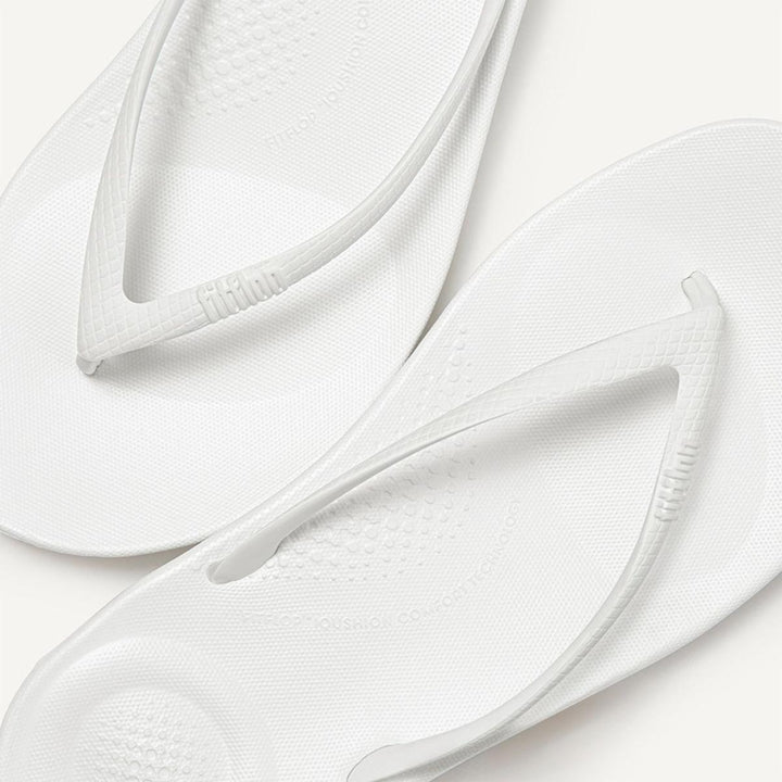 Fit Flop iQushion Ergonomic Flip Flops Urban White