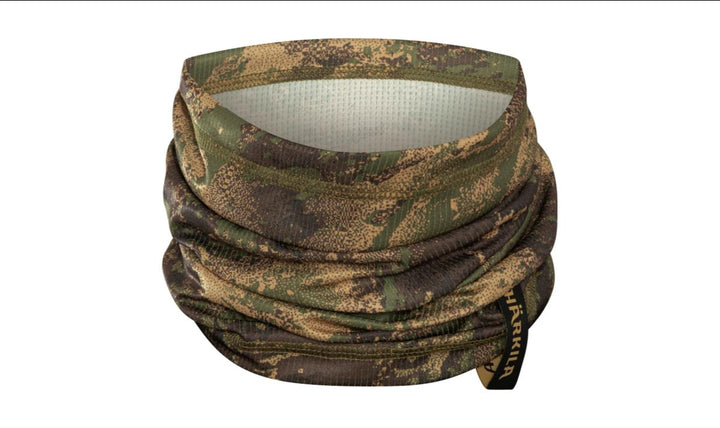 Harkila Deer Stalker neck gaiter in AXIS MSP Forest camouflage, shown as a gathered fabric tube front-on with the small branded label at the hem.
