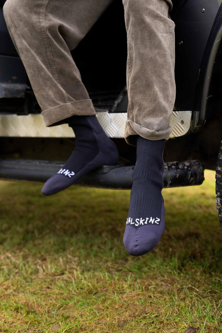 Sealskinz Starston Waterproof Cold Weather Mid Length Sock Black/Grey Unisex SOCK