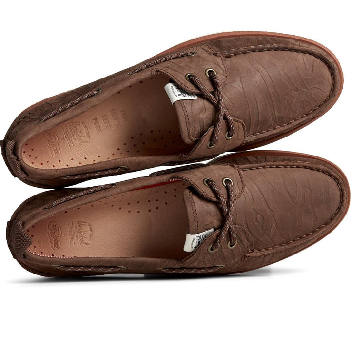 Sperry Authentic Original 2-Eye Boat Shoe Brown