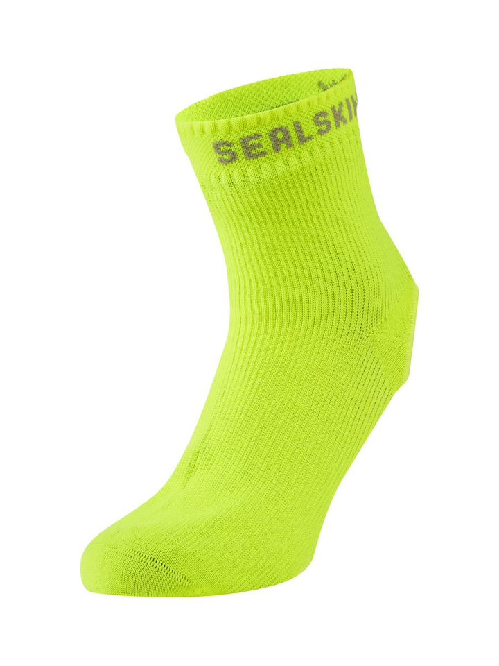 Sealskinz Thetford Waterproof All Weather Cycle Oversock Neon Yellow Unisex OVERSOCK