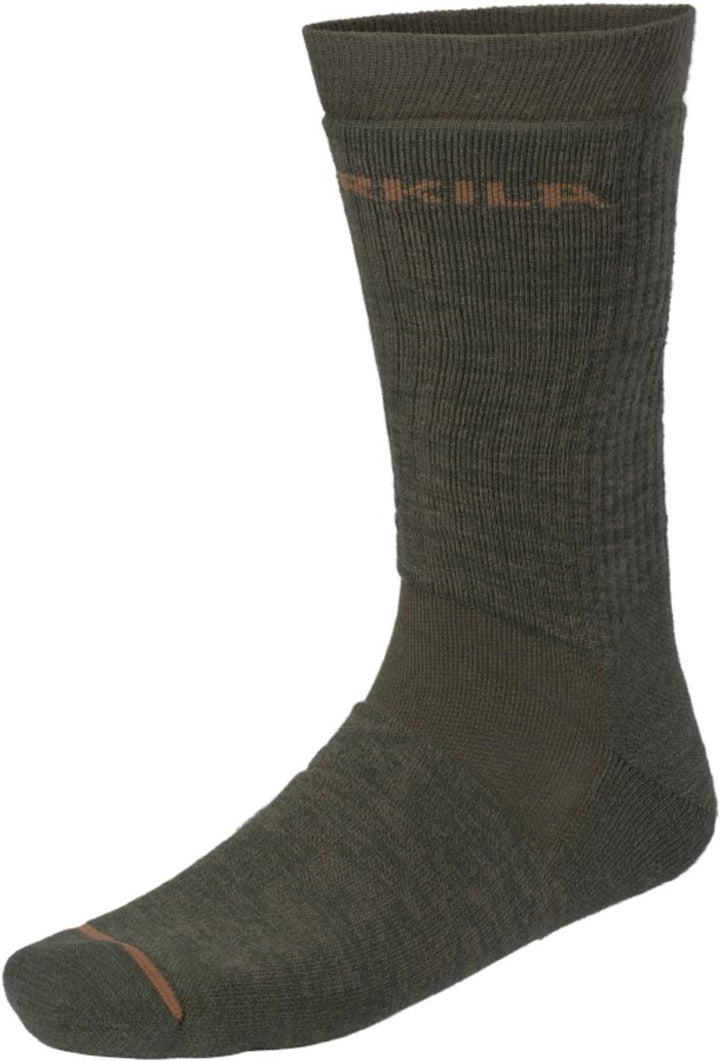 Single Harkila Pro Hunter 2.0 short sock in willow green marl with contrasting brown toe and heel, side view with the Harkila name knitted into the cuff