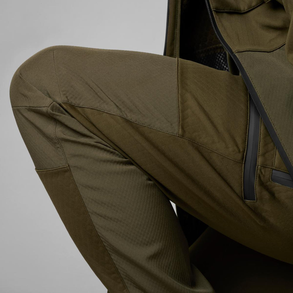 Close-up of the knee and seat of the Seeland Hawker Shell II trousers showing stretch fabric and a zip